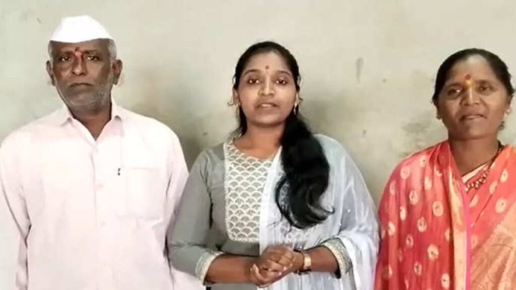 शाब्बास पोरी… !! हमालाच्या पोरीने MPSC परीक्षेत उमटवला ठसा